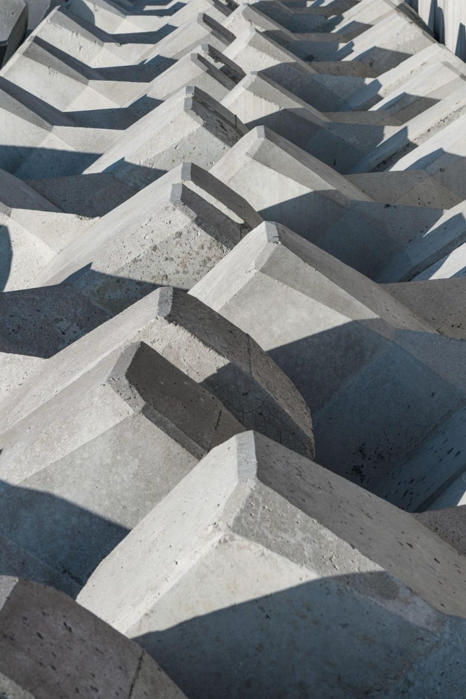 Interlocking concrete forms, for the funds and private capital practice